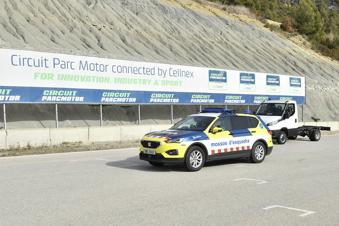 Mossos d’Esquadra y cuerpos de seguridad del Estado asisten a la formación de los nuevos Tacógrafos Inteligentes